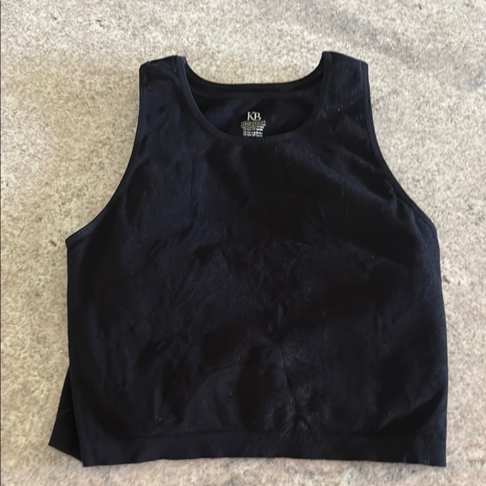 Kindred Bravely nursing crop top - Size L
